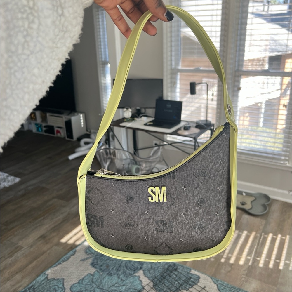 Steve Madden Shoulder Bag